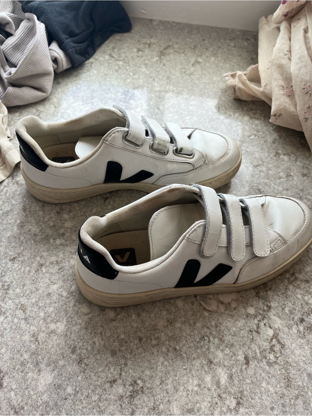 Veja White Leather Sneakers with Black V Accent and Heel Tab